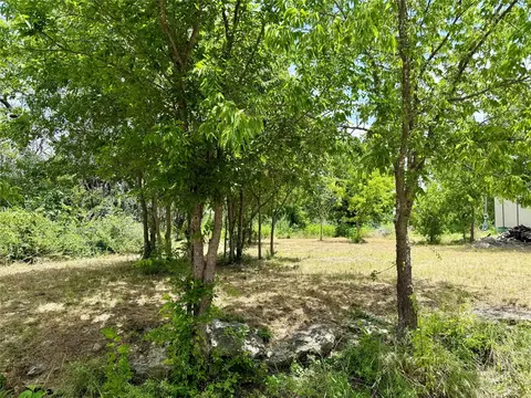 543 E Crews, Hamilton, TX 76531 photo 4