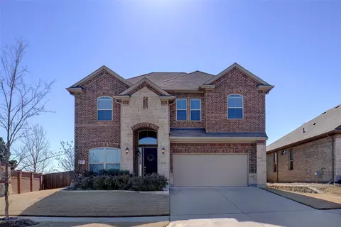 2221 Moonsail Ln, Denton, TX 76210