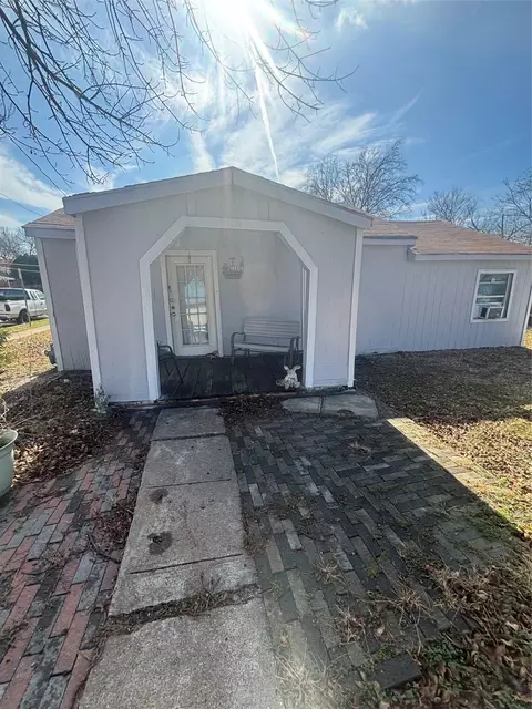100 W Cason St, Irving, TX 75061