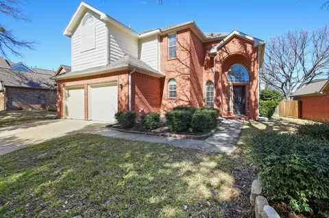 4813 Misty Ridge Dr, Fort Worth, TX 76137