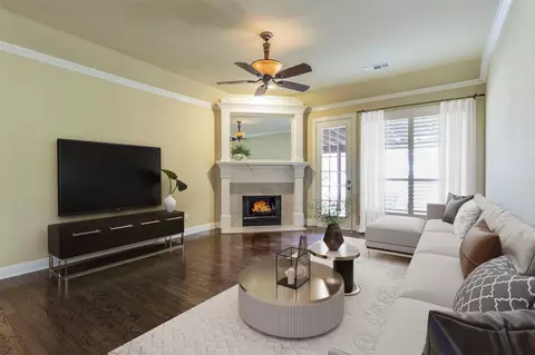 2305 Stone Creek Dr, Mckinney, TX 75072