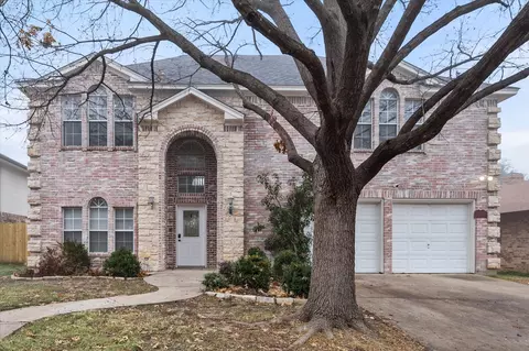 3740 Fairhaven Dr, Fort Worth, TX 76123