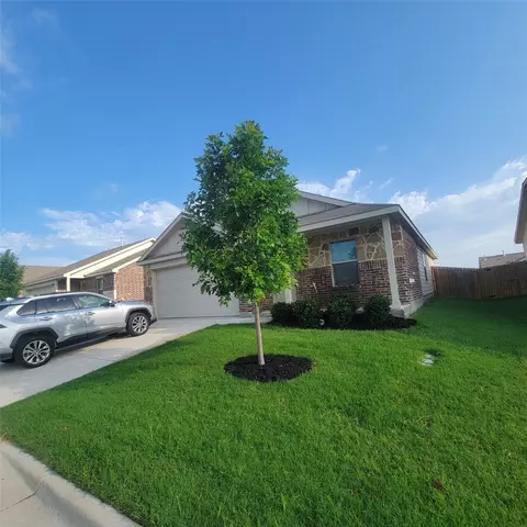 400 Frio Pass Trl, Haslet, TX 76052