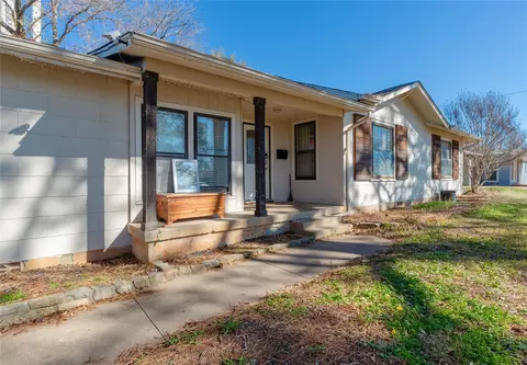 1601 Tyler St, Arlington, TX 76012