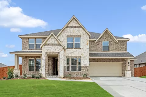 1013 Emerald Trace Dr, Justin, TX 76247