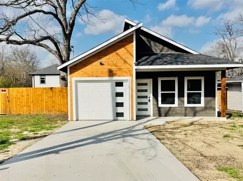 832 Oneal St, Greenville, TX 75401