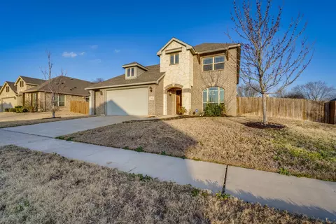 1908 Sunflower Dr, Glenn Heights, TX 75154