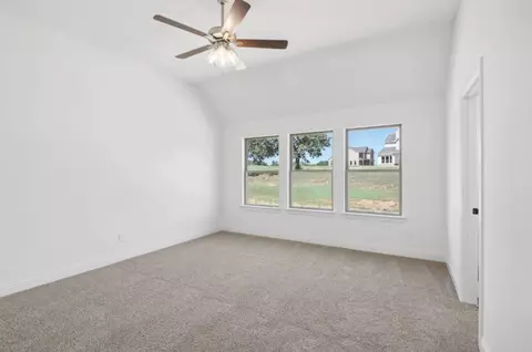1013 Springfield Rd, Springtown, TX 76082 photo 10