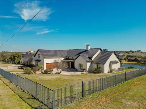 7033 Hells Gate Loop, Strawn, TX 76475 photo 2