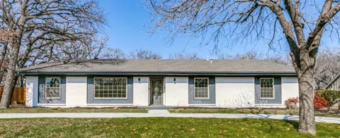 1914 Windlea Dr, Euless, TX 76040 photo 2