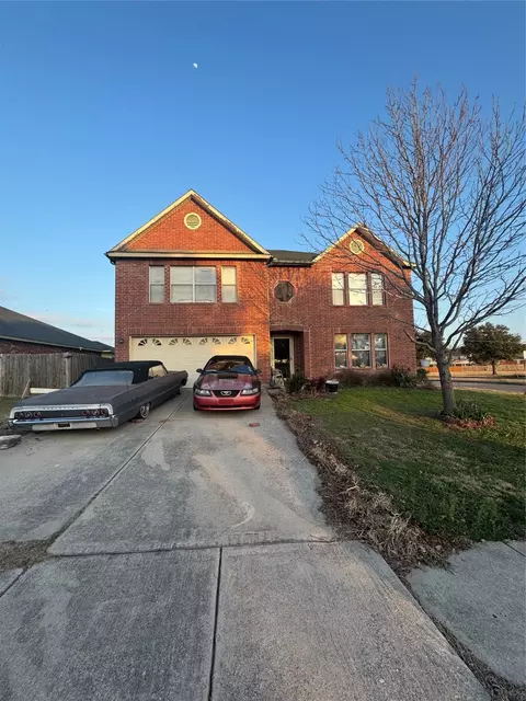 3188 Spyglass Dr, Grand Prairie, TX 75052