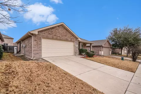 2921 Yoakum St, Fort Worth, TX 76108