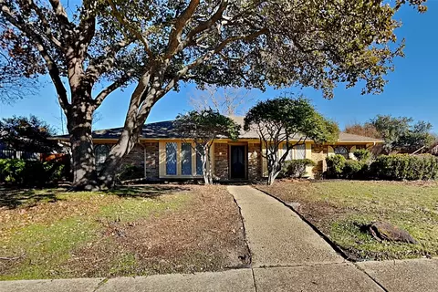 4000 Halifax Dr, Plano, TX 75023