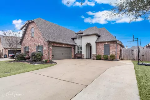 805 Entrada St, Bossier City, LA 71111