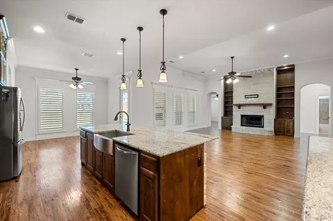 1381 Rustic Rdg, Midlothian, TX 76065 photo 10