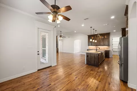 1381 Rustic Rdg, Midlothian, TX 76065 photo 14
