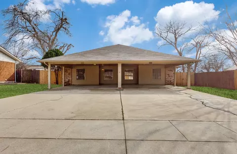 1505 Bellaire Dr, Grapevine, TX 76051