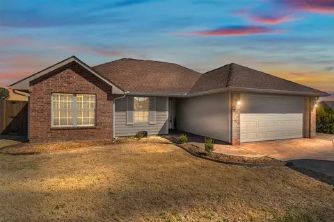 4003 Marana Dr, Granbury, TX 76048