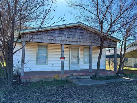 1107 Rowland Rd, Wichita Falls, TX 76301