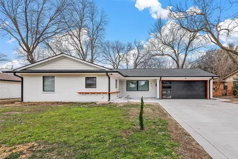 741 Finland St, Grand Prairie, TX 75050