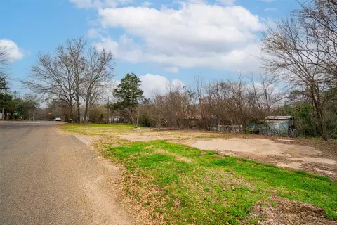 303 Brandon 500 Avenue B, Longview, TX 75604 photo 16