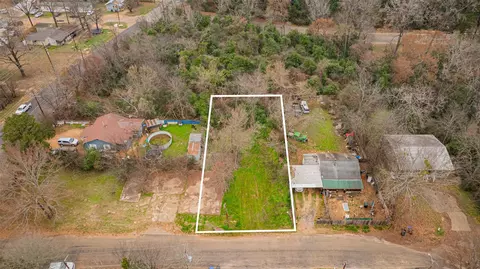 303 Brandon 500 Avenue B, Longview, TX 75604 photo 3