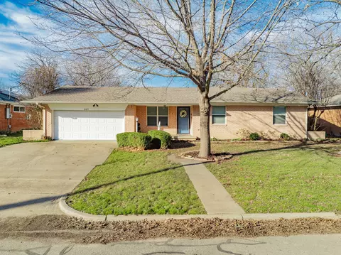 307 Watson Dr, Allen, TX 75002