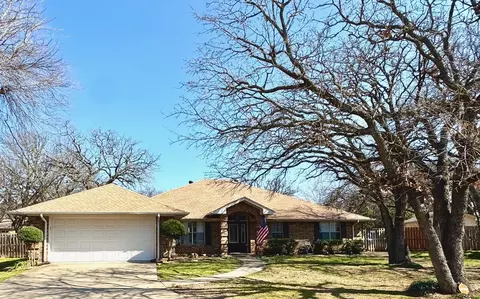 3908 Cimmaron Trl, Granbury, TX 76049