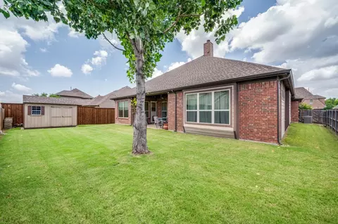 Exterior - 401 Devonshire Dr, Prosper, TX 75078 photo 4 of 4