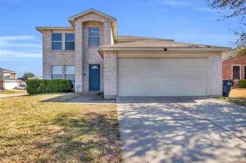 8751 Gray Fox Ct, Fort Worth, TX 76123