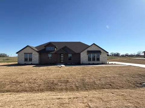 221 Lonicera Ln, Paradise, TX 76073