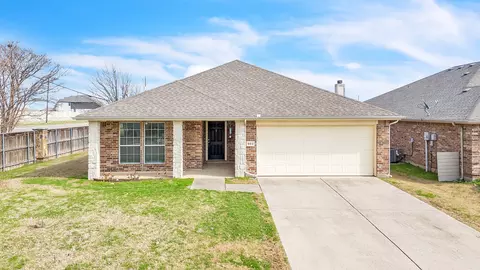 600 Preston Dr, Royse City, TX 75189