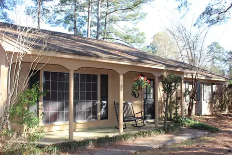 304 Philip St, Minden, LA 71055 photo 4