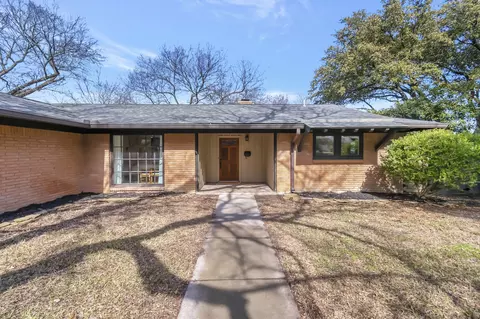 6428 Dakar Rd W, Fort Worth, TX 76116