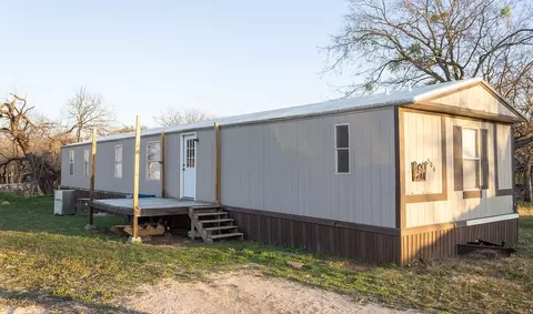 506 S Miller St, Breckenridge, TX 76424