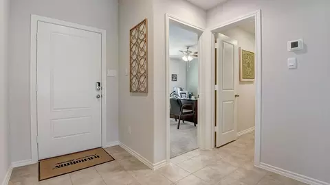 612 Bronze Cir E, Springtown, TX 76082 photo 22