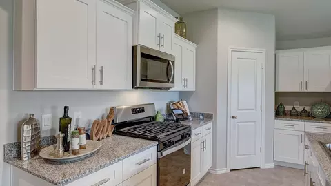 612 Bronze Cir E, Springtown, TX 76082 photo 6