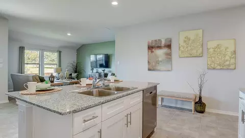 612 Bronze Cir E, Springtown, TX 76082 photo 9
