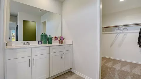 612 Bronze Cir E, Springtown, TX 76082 photo 18