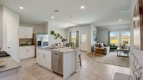 612 Bronze Cir E, Springtown, TX 76082 photo 8