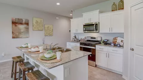 612 Bronze Cir E, Springtown, TX 76082 photo 5