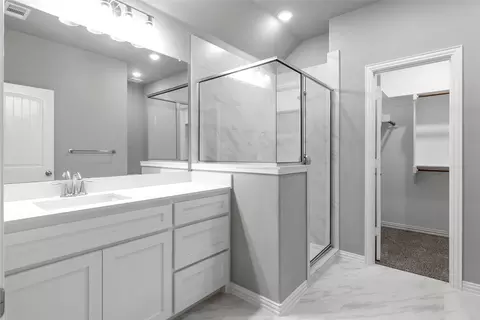 Bath - 307 E Sanger St, Celeste, TX 75423 photo 3 of 4