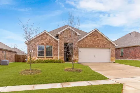 603 Stampede Ln, Princeton, TX 75407