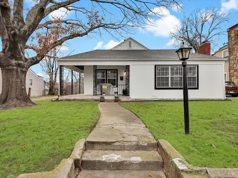 3016 Marigold Ave, Fort Worth, TX 76111