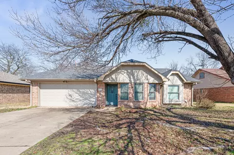 1016 Markeda St, Sulphur Springs, TX 75482