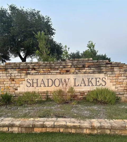 1121 Canyon Lake Rd, Wills Point, TX 75169