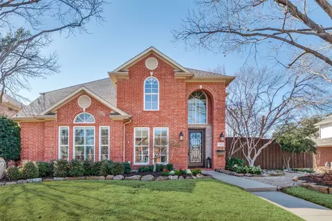 3825 Grandview Dr, Carrollton, TX 75007