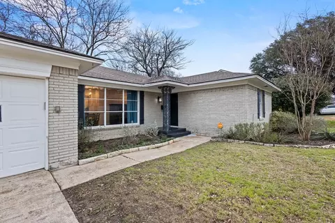 2429 Telegraph Ave, Dallas, TX 75228