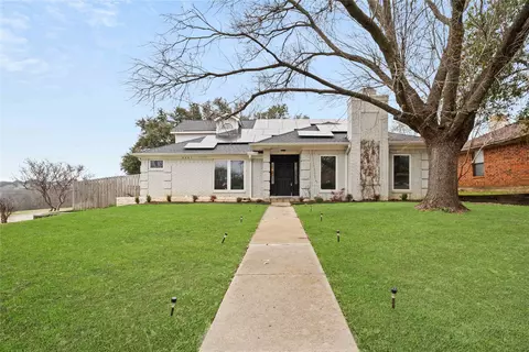 2901 Creekside Ct, Carrollton, TX 75007