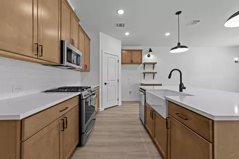 Kitchen - 1312 Richardson St, Howe, TX 75459 photo 4 of 5